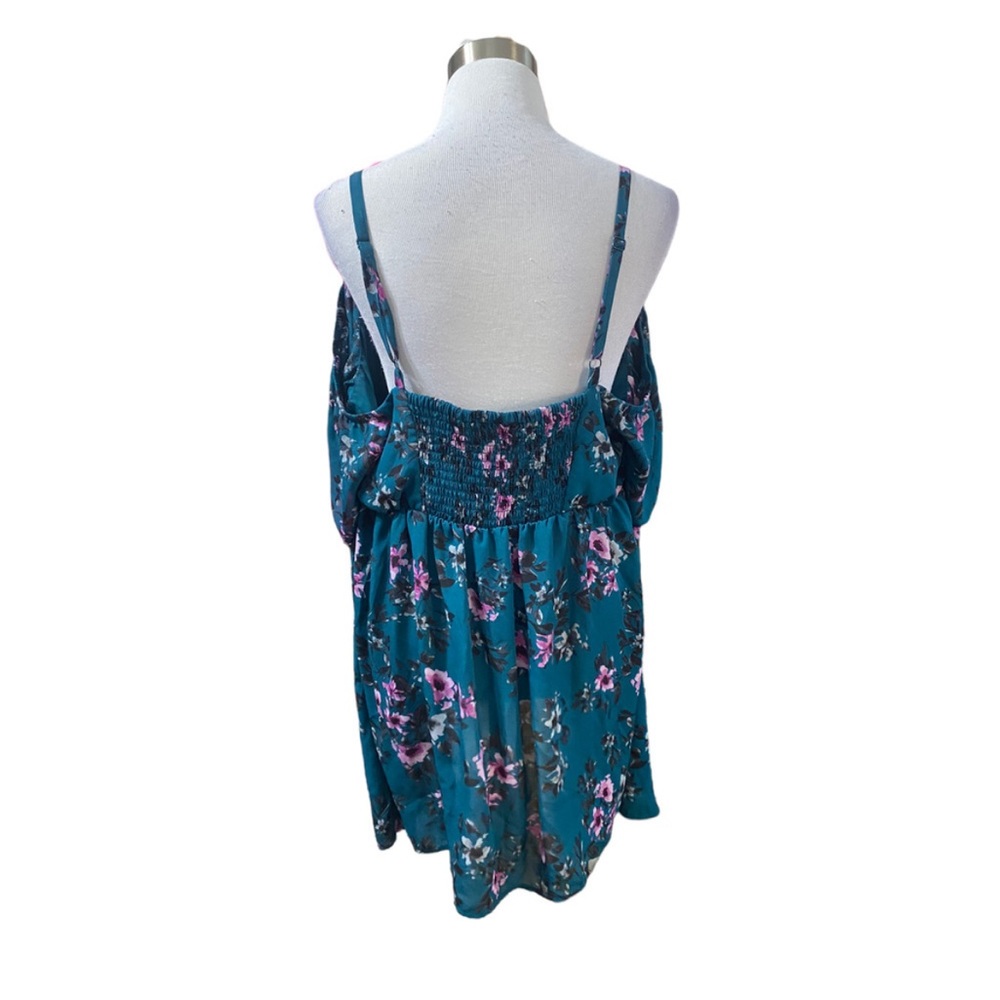 Cold Shoulder Smocked Blouse - Picture 4 of 16